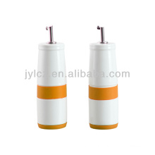 oil and vinegar bottle set with silicone band and base